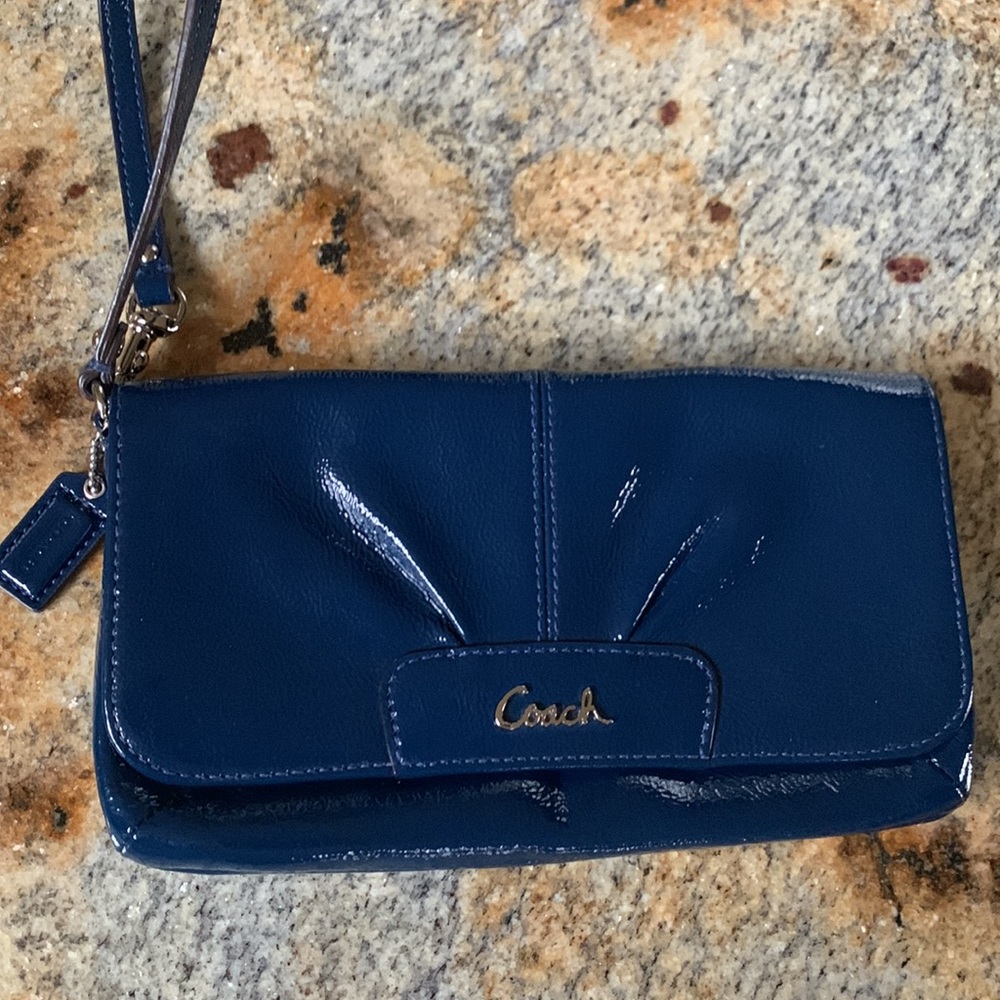 Coach Wristlet - Picture 2 of 7